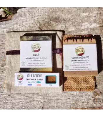 un kit d'hygiène avec savon, shampoing, dentifrice, respectueux de l'environnement